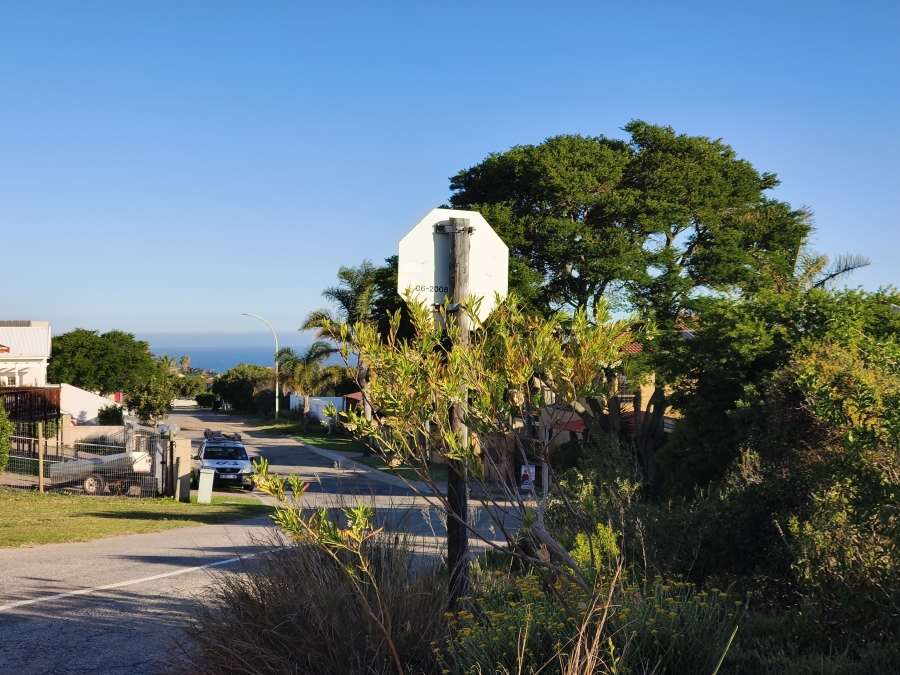 0 Bedroom Property for Sale in Wavecrest Eastern Cape